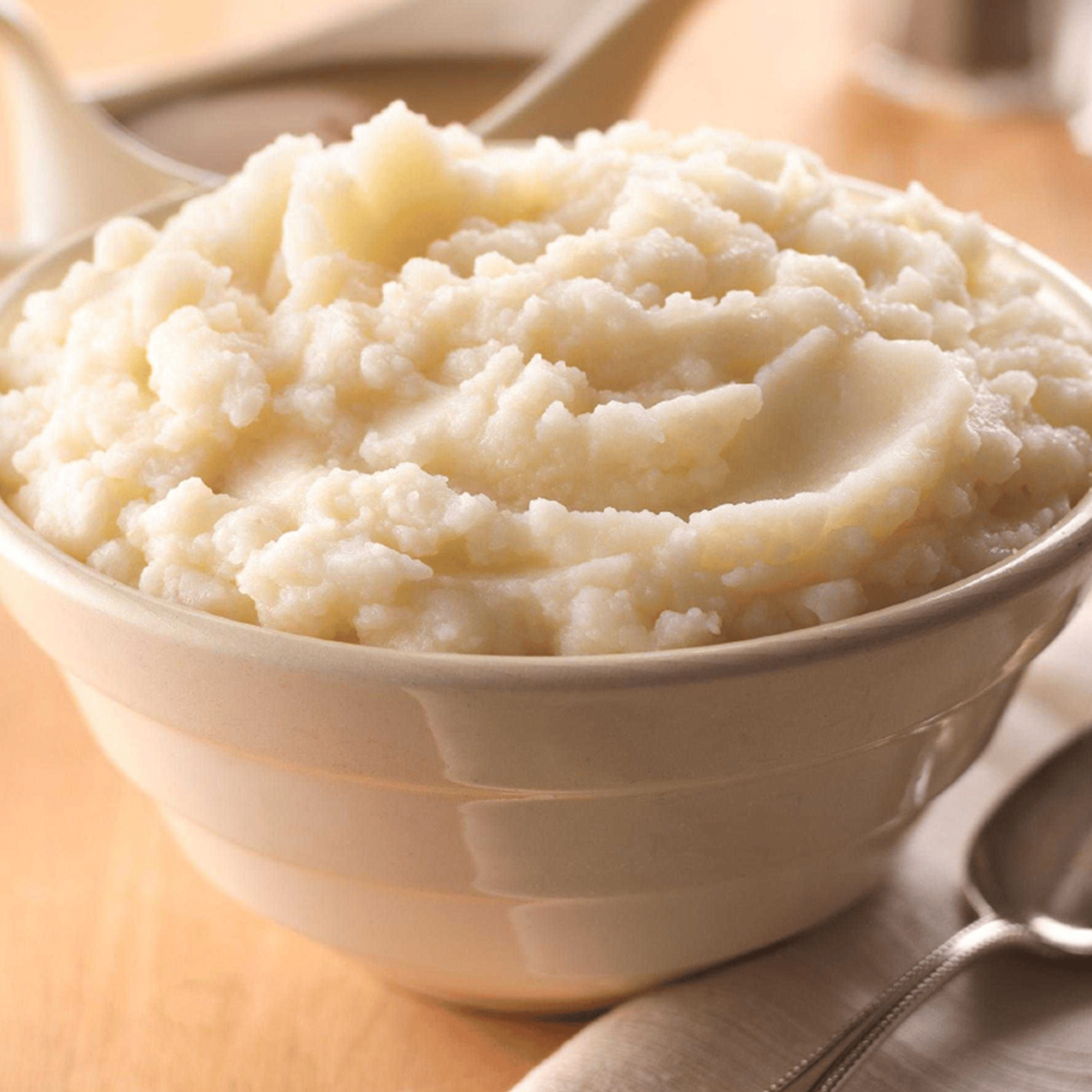 Simply Potatoes® Refrigerated Mashed Potatoes made with peeled russet potatoes, 4/6 Lb Bags